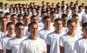 ¡Sueña con un futuro donde tú eres el héroe! 👮‍♀️🇭🇳